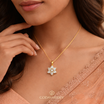 Floral Diamond Pendant Necklace in 14K & 18K Gold | White, Yellow & Rose Gold Flower Diamond Pendant